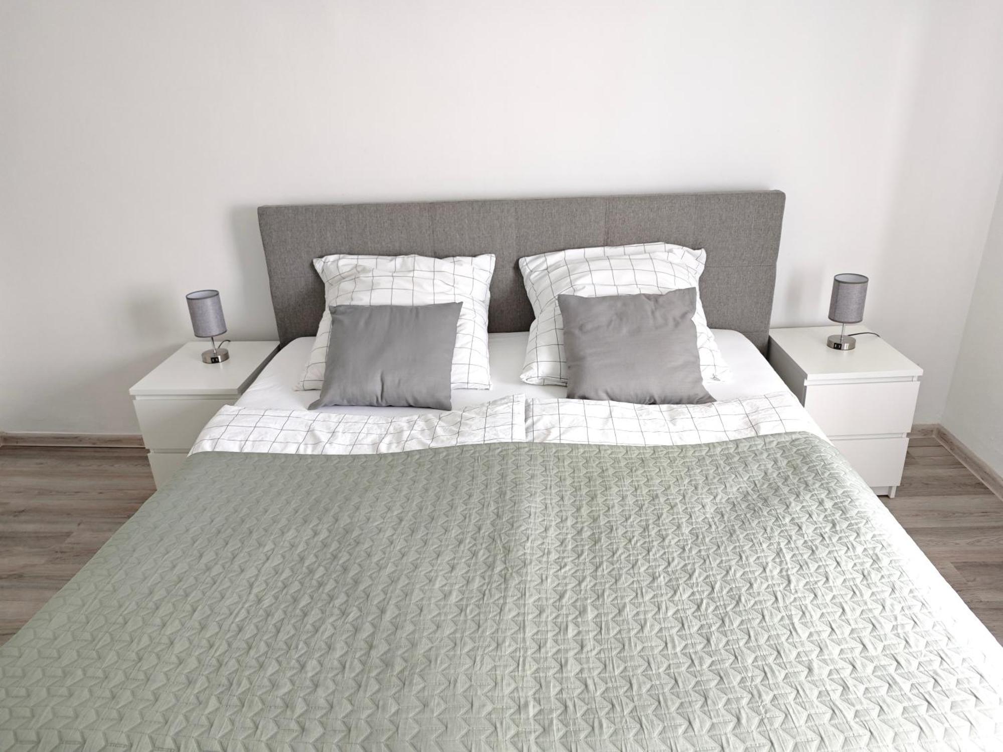 Fh-Naehe: Modernes Apt Mit Balkon Hof  Esterno foto